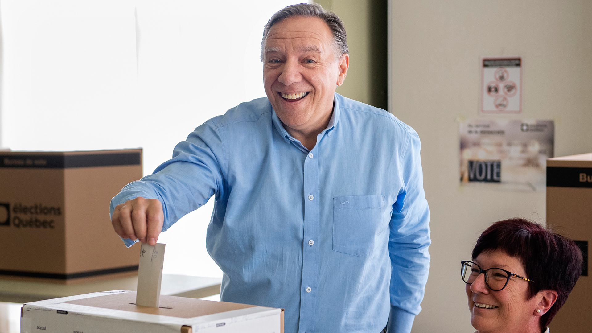 Francois-Legault-casts-his-ballot