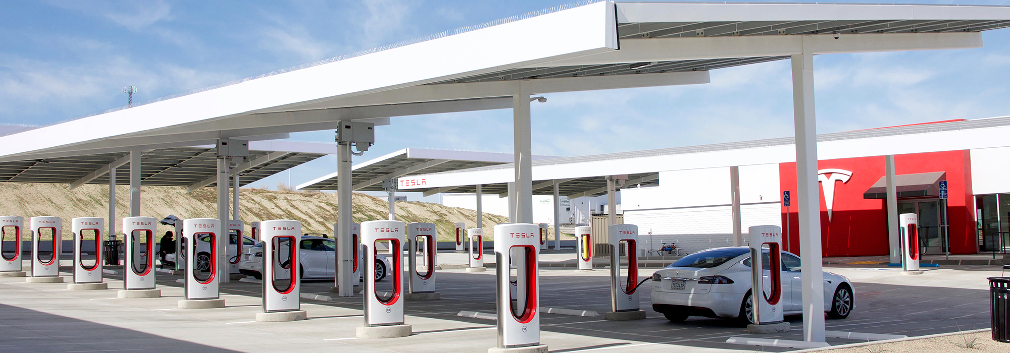 GM-and-Canadas-transition-to-a-zero-emissions-fleet