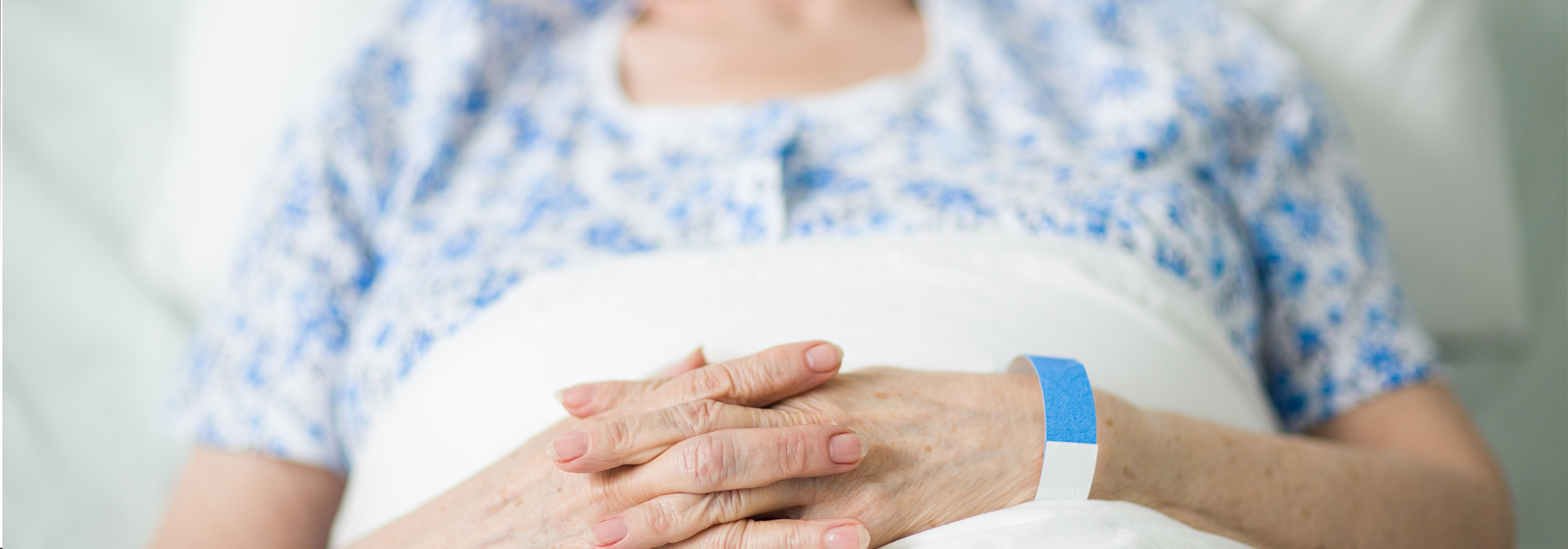 Hospitals-are-needlessly-risky-for-frail-seniors