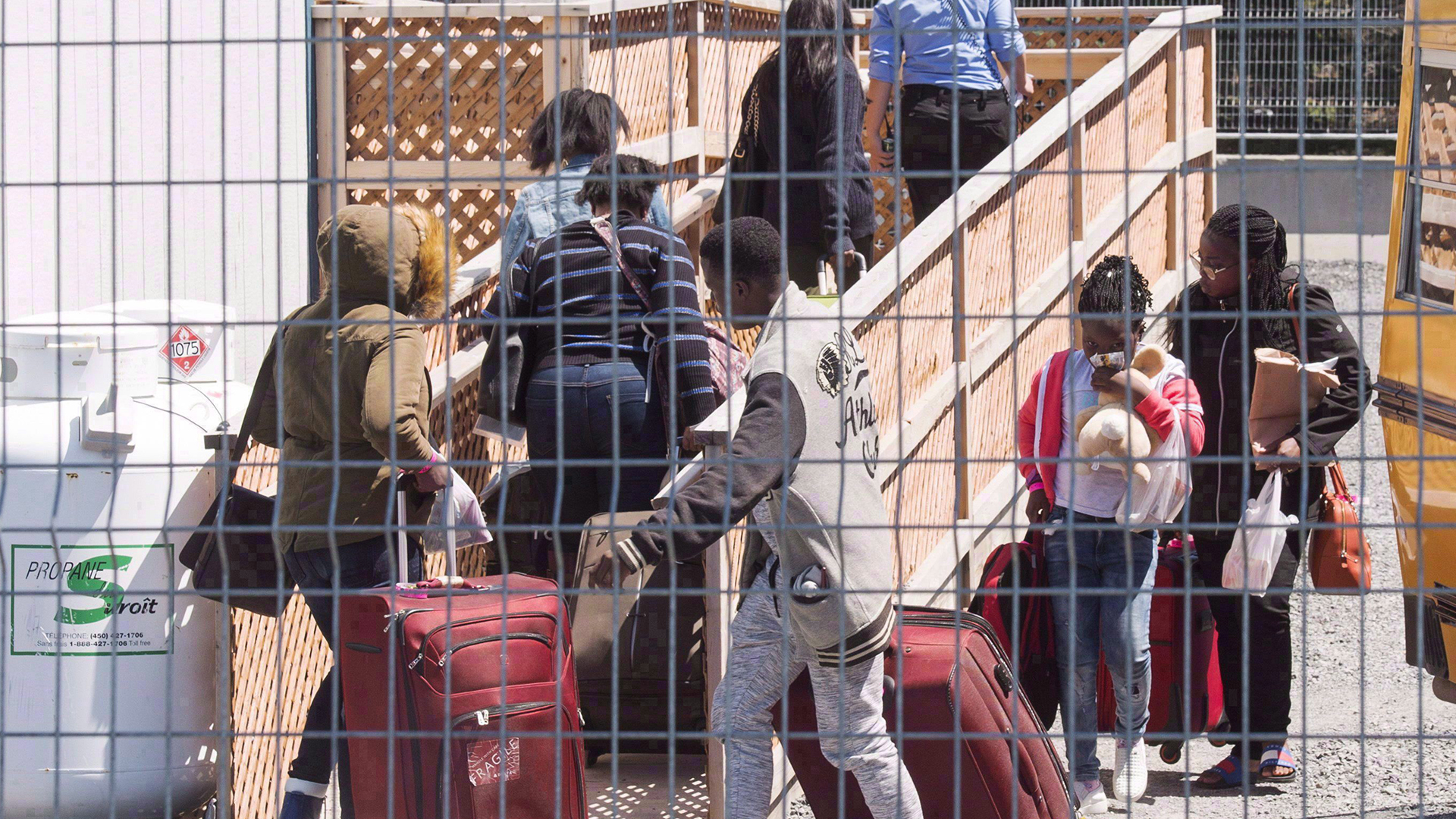 Les-droits-technologiques-des-refugies-et-des-citoyens