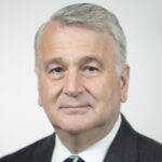 Nik Nanos photo