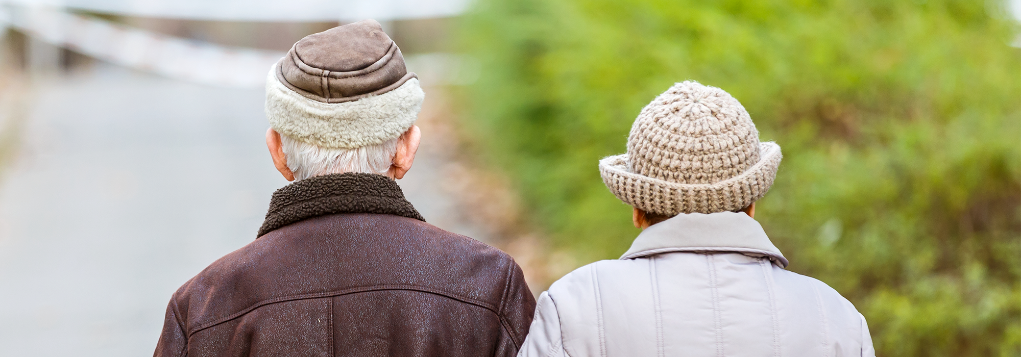 WordPress-Image-elderly-canadians-walking
