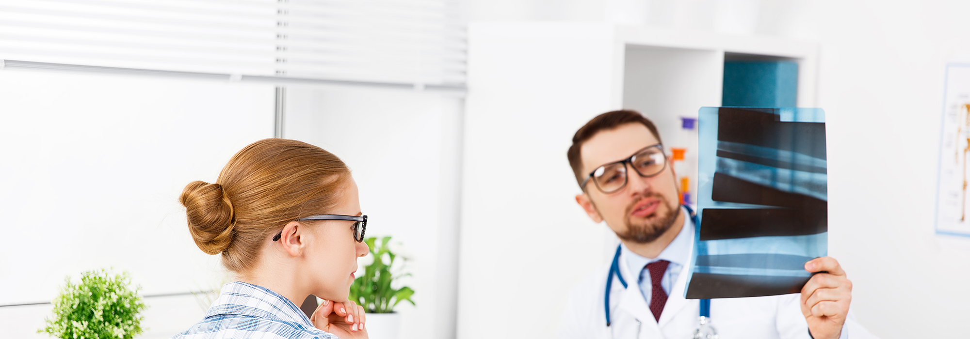 WordPress-Image-xray-patient-doctor-1