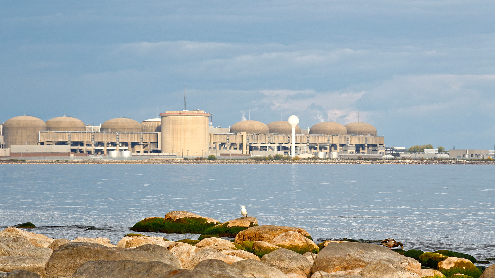 Wordpress-Evaluating-Canadas-pledge-to-triple-nuclear-capacity