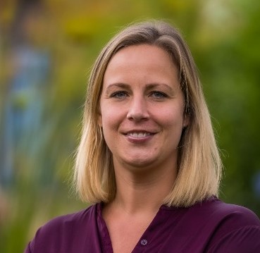 Phaedra Henley headshot