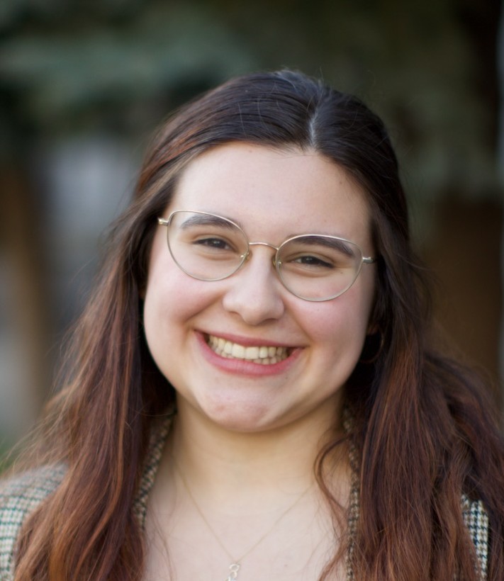 Ruxandra Chirila headshot