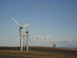 Wind turbines near Cowley in southern Alberta, Canada. © Patricia Buckley / WWF-Canada