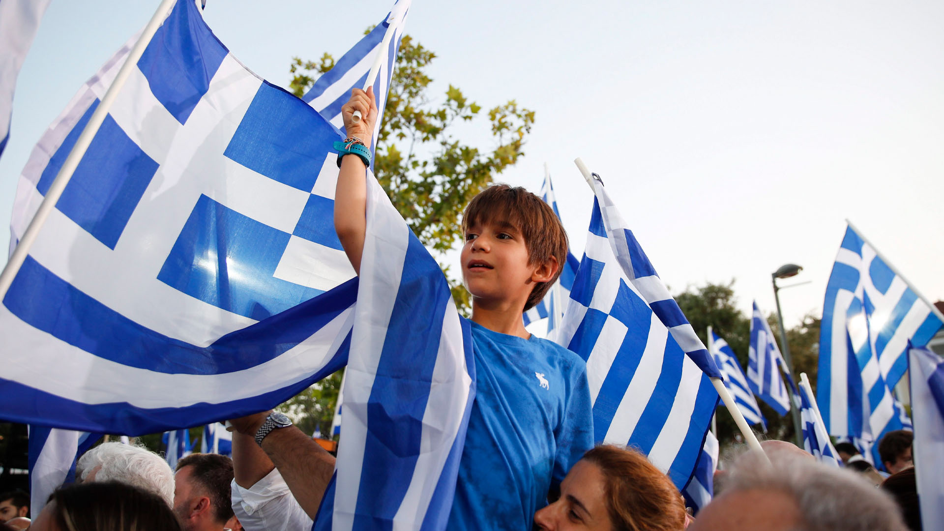 Свободное население греции. Жители Греции. Современная Греция люди. Население Греции. Греческий народ.
