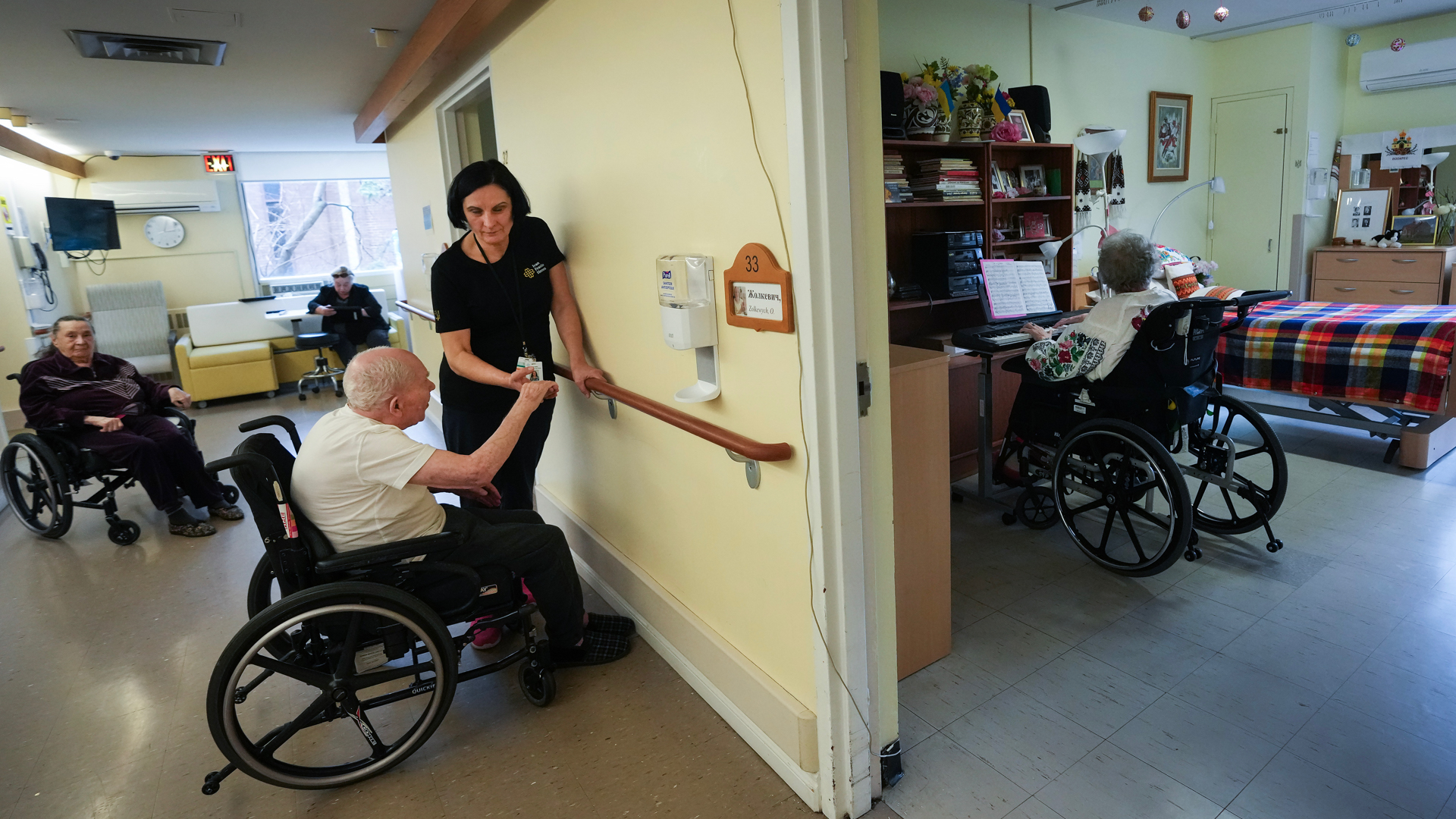 Image for Aider les Canadiens âgés à rester au travail