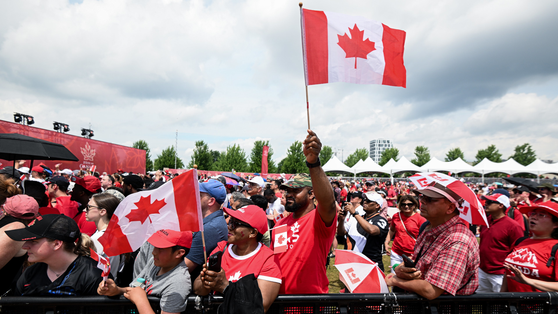 Image for Bill C-3 could open the citizenship doors to people with little connection to Canada